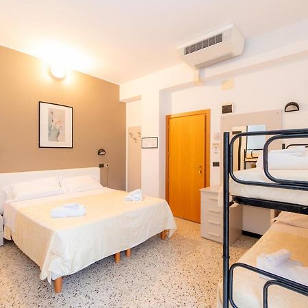 Hotel Galileo Rimini Eksteriør bilde
