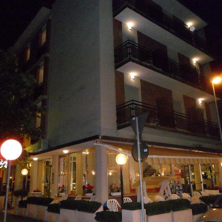 Hotel Galileo Rimini Eksteriør bilde