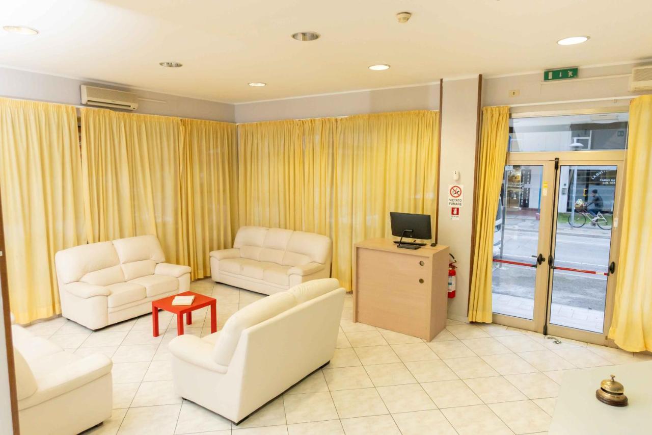 Hotel Galileo Rimini Eksteriør bilde